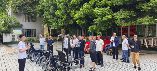 科技助残传递温暖 德阳举办残疾人基本型辅助器具科普活动