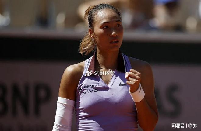 法网女单八强战：郑钦文7-6、1-66-3力克萨姆索诺娃晋级八强(图6)