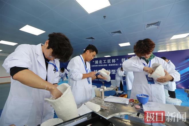 毫米级的较量湖北假肢矫形类顶级赛事在汉举行