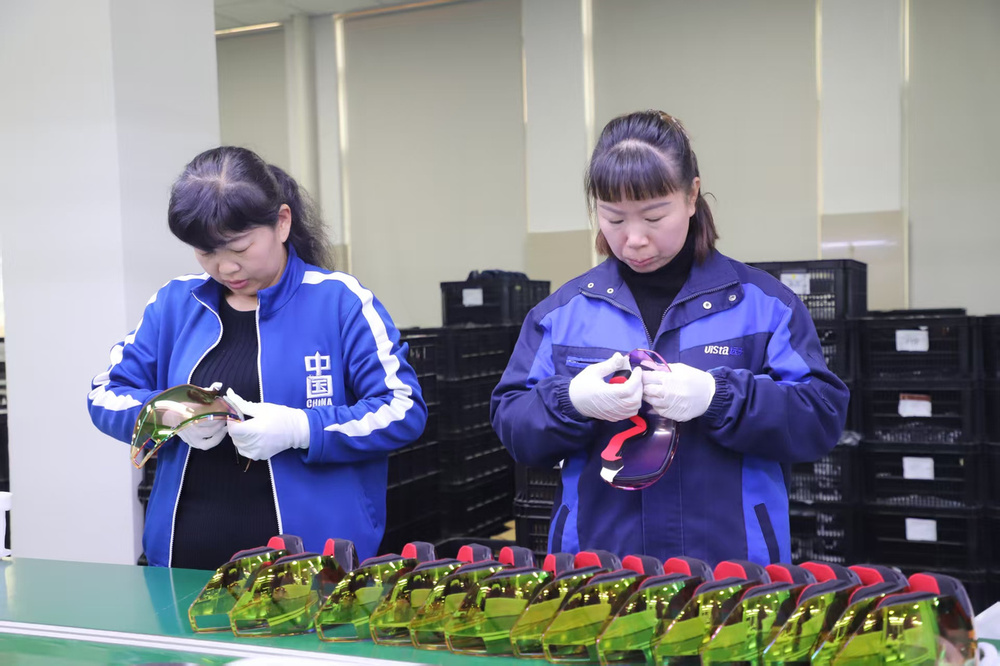 从运动到产业浙江“热雪”正沸腾(图3)