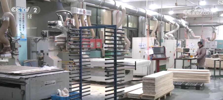 “冷装备”成“热销品” ：国产雪具凭实力圈粉市场 热销国内 加速“出海”