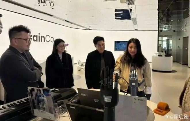 霍启刚建议：让中国成为全球首个“无肢体残疾”国家这份底气源自杭州黑科技