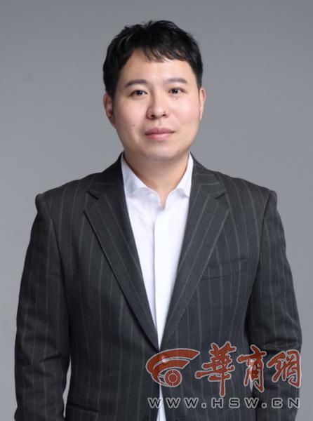 科学周刊科幻穿戴走进现实：比头发还细的“神奇纤维” 能连身体、通外界记者专访西安电子科技大学杭州研究院副教授周赟磊